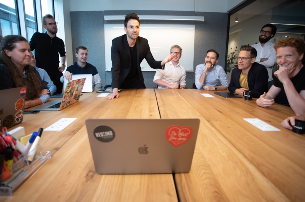 Peran Vital Jasa Interpreter Bahasa Portugis untuk Kesuksesan Bisnis Global