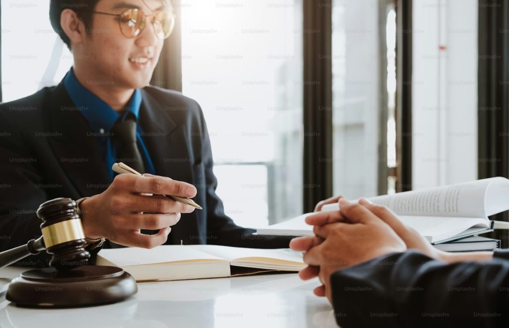 Mengatasi Kendala Hukum dengan Jasa Penerjemah Tersumpah Bahasa Portugis